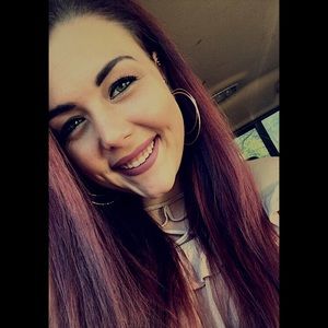 Meet your Posher, Alexandria